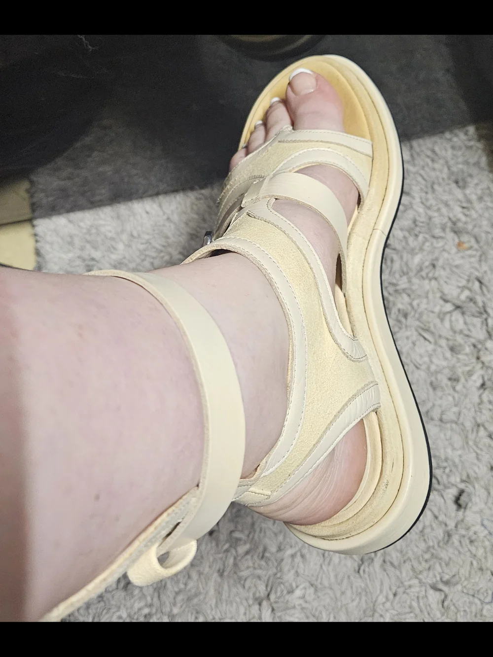 Zara Cream Strappy Buckle Platform Sandals - Picture 3 of 4